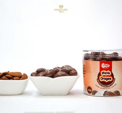 Almondnut covered Milk Chocolate