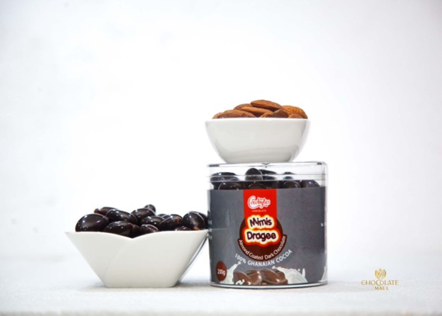 Almondnut covered Dark Chocolate
